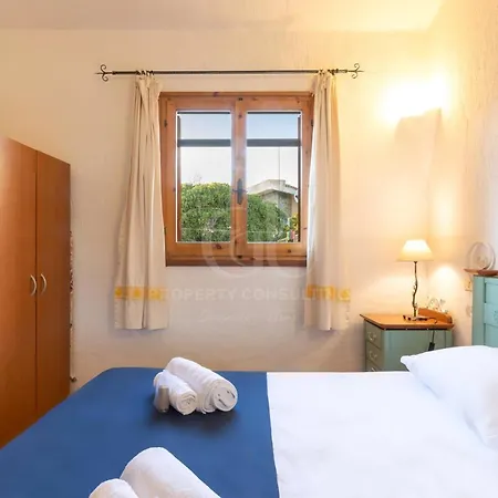 Il Glicine Cala Lupo *
