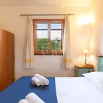 Il Glicine Cala Lupo *