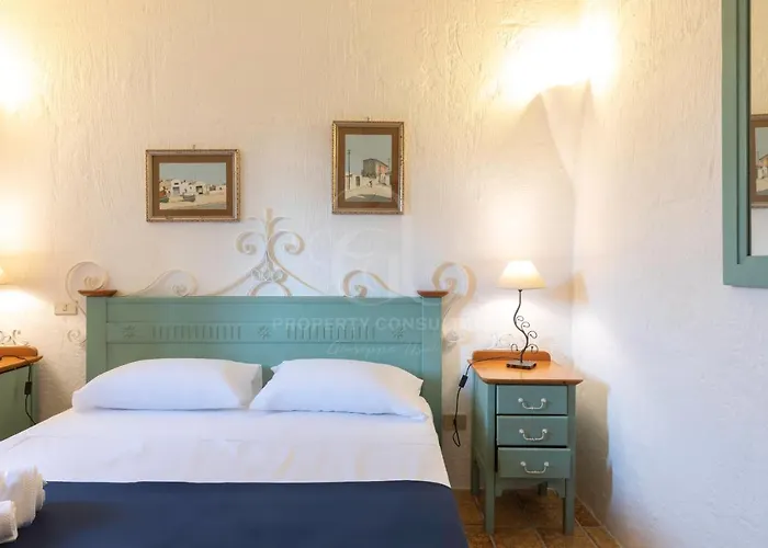 Il Glicine Cala Lupo